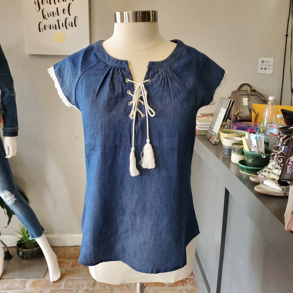 Denim short sleeve shirt